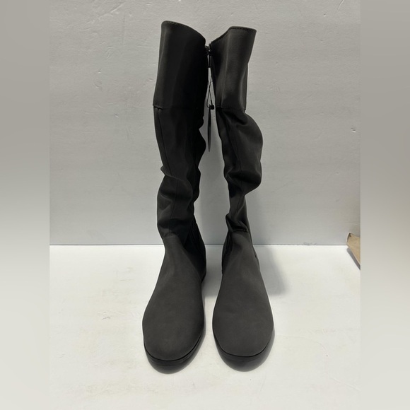 STYLE & CO WOMEN'S KELIMAEP GREY BOOTS SIZE 8.5 M - Picture 3 of 5